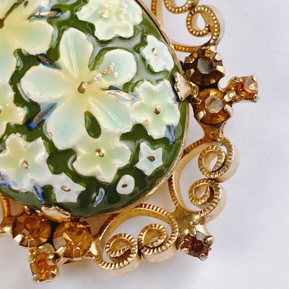 VTG Juliana D&E Brooch Signed Celebrity NY Enamel Porcelain Floral Gold Tone 60s - Picture 5 of 14